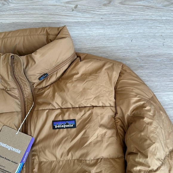 Patagonia Men's Silent Down Jacket - Picture 5 of 9